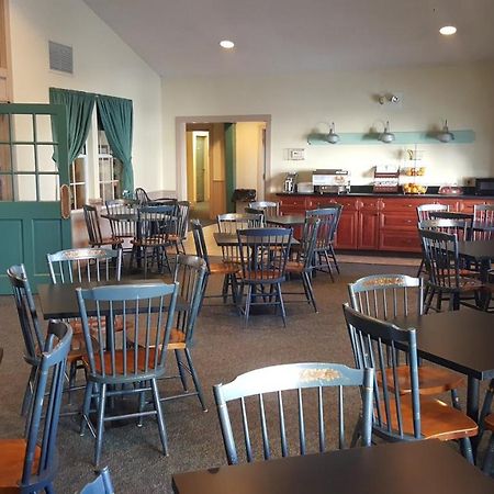 Amish Inn Nappanee Екстер'єр фото