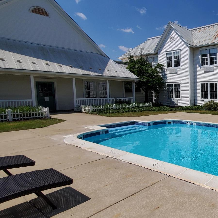 Amish Inn Nappanee Екстер'єр фото