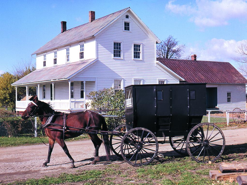 Amish Inn Nappanee Екстер'єр фото