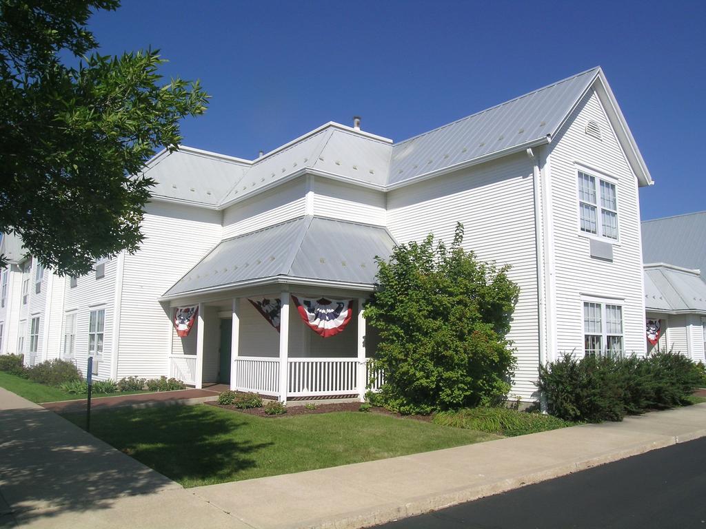 Amish Inn Nappanee Екстер'єр фото