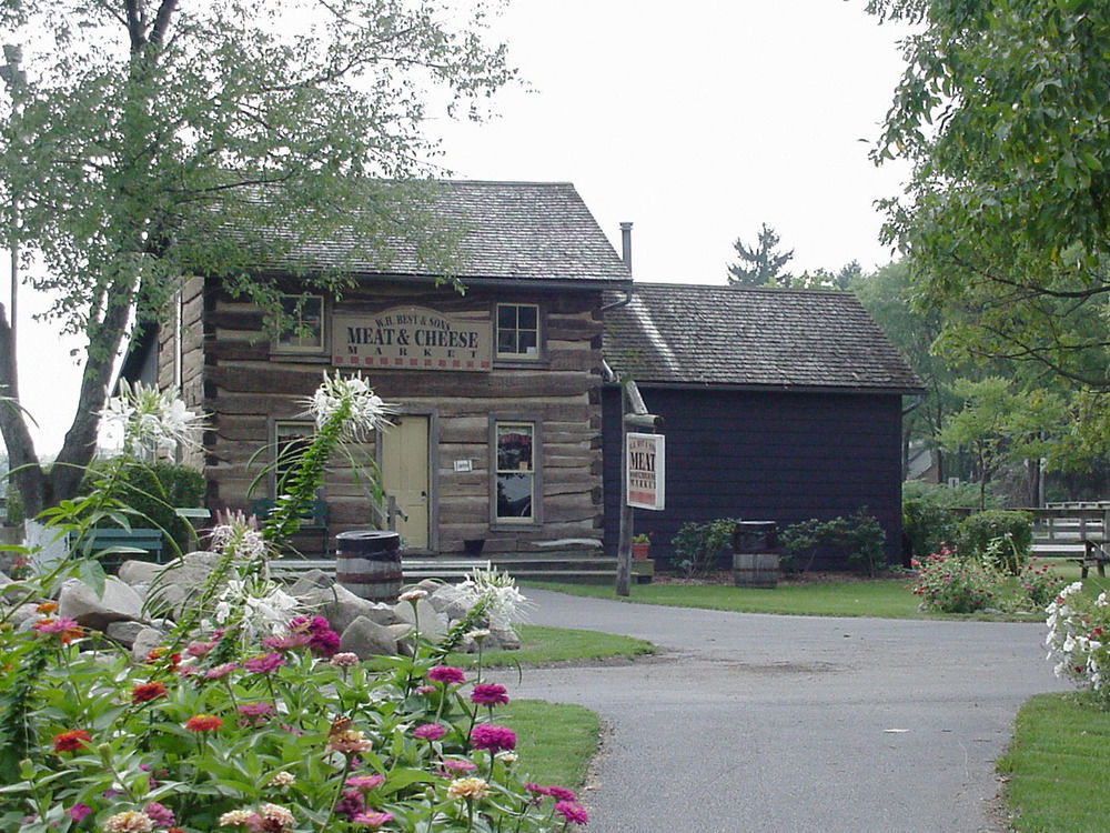 Amish Inn Nappanee Екстер'єр фото
