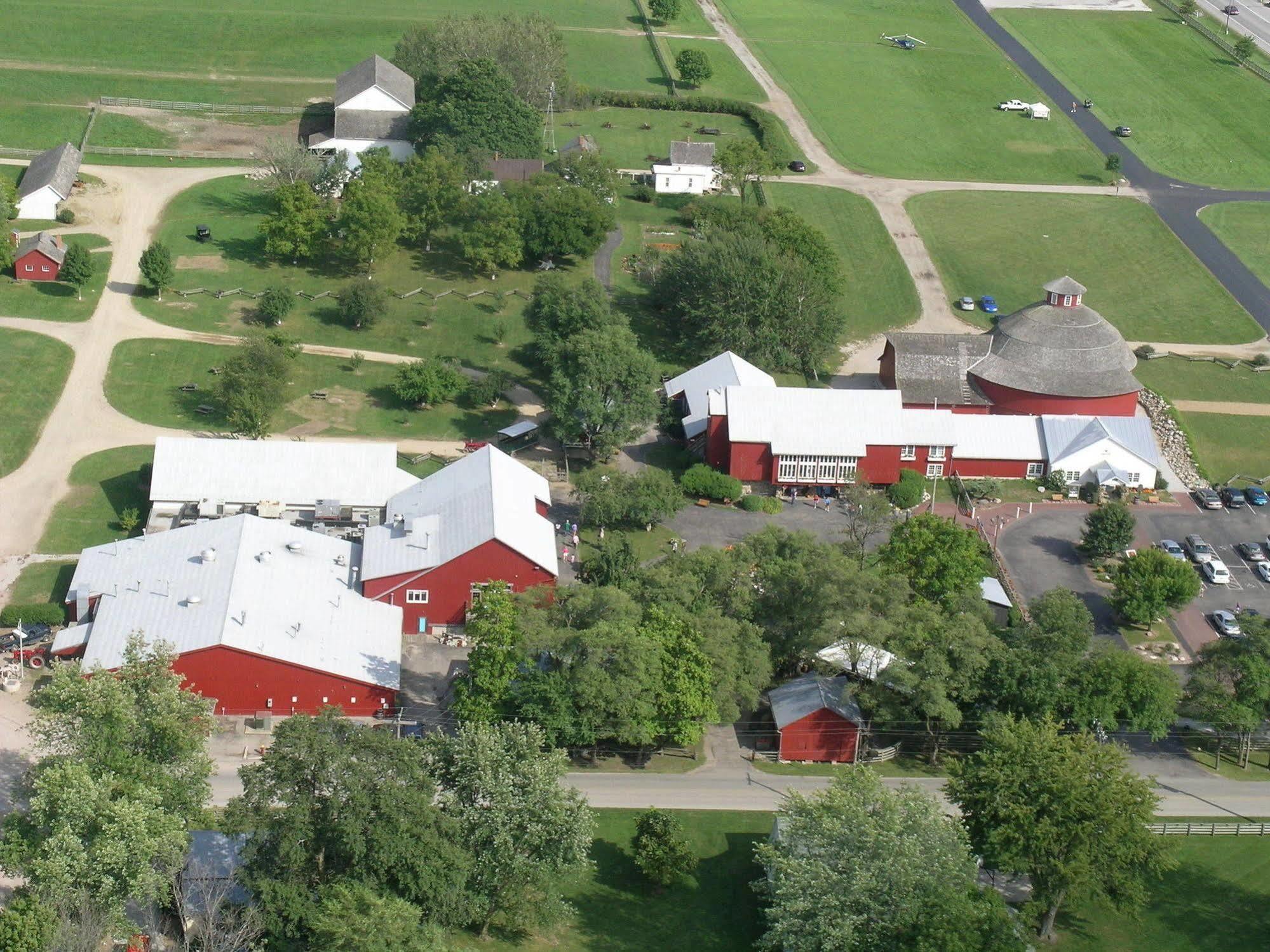 Amish Inn Nappanee Екстер'єр фото