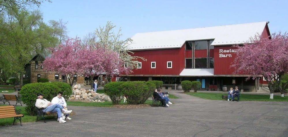 Amish Inn Nappanee Екстер'єр фото